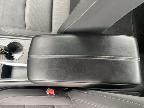 Used 2025 Nissan Altima 2.5 SV FWD image 27