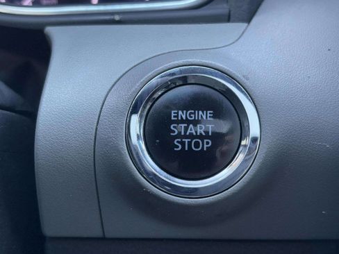 Used 2019 Toyota Avalon Touring w/ Advanced Safety Package image 34