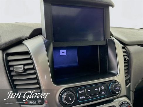 Used 2017 Chevrolet Tahoe LT image 36