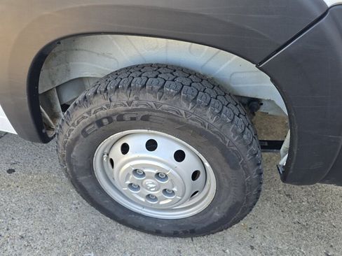 Used 2023 RAM ProMaster 2500 FWD image 35