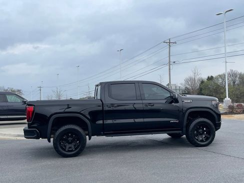 Used 2023 GMC Sierra 1500 AT4 w/ AT4 Premium Package image 7