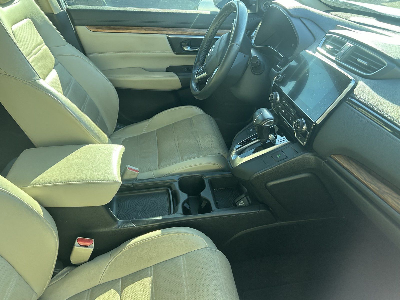 Used 2019 Honda CR-V Touring image 11