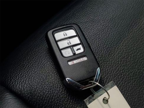 Used 2022 Honda Pilot Black Edition image 32