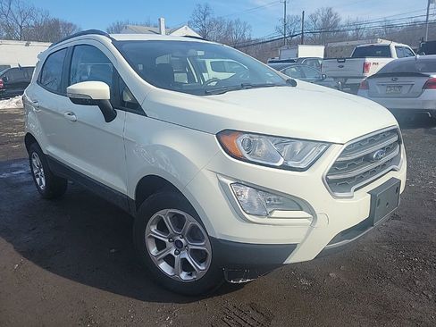 Certified 2022 Ford EcoSport SE image 3