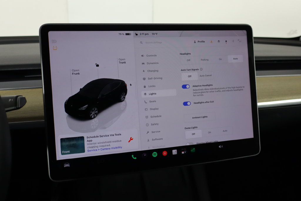 Used 2023 Tesla Model Y 2WD image 33