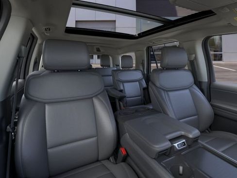 New 2026 Ford Expedition Active AWD/4WD image 10