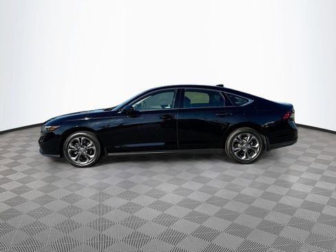 Used 2023 Honda Accord EX image 7