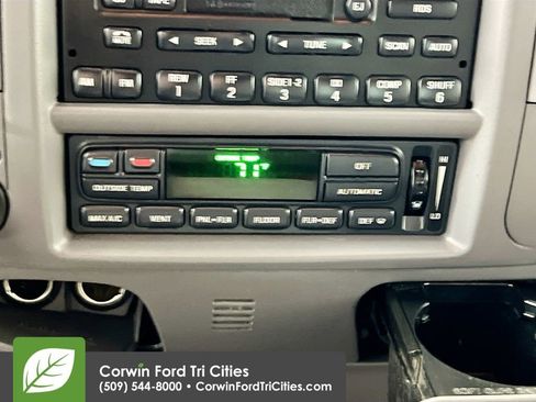 Used 2002 Ford F150 Lariat image 9