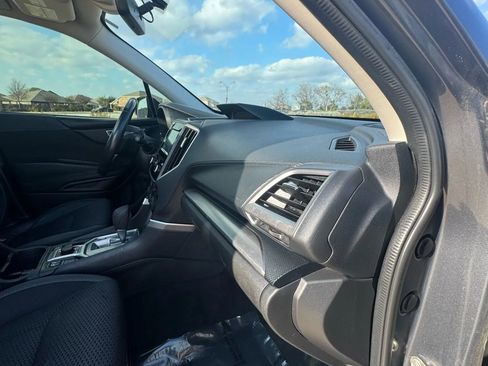 Used 2021 Subaru Forester Premium image 34