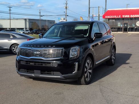 Used 2021 Kia Telluride EX w/ EX Premium Package FWD image 4