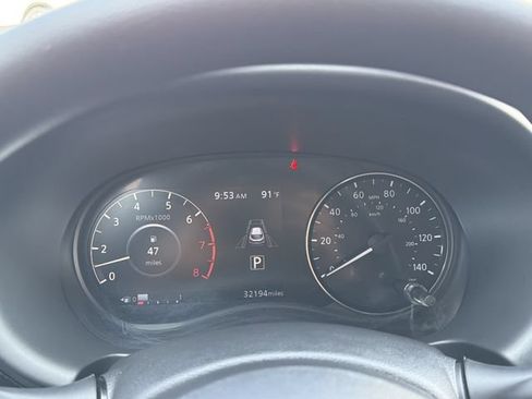 Used 2024 Nissan Kicks SV FWD image 22