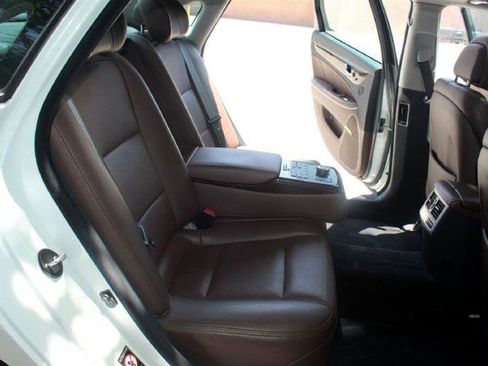 Used 2014 Hyundai Equus Signature image 8