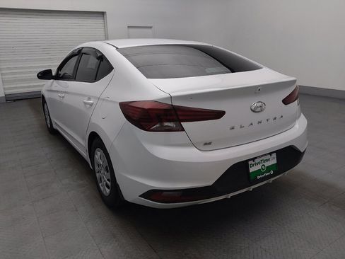 Used 2020 Hyundai Elantra SE FWD image 5