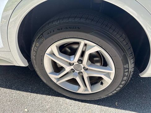 Used 2019 Audi Q5 2.0T Premium image 24