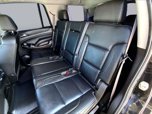 Used 2017 Chevrolet Tahoe LT w/ Luxury Package RWD image 19