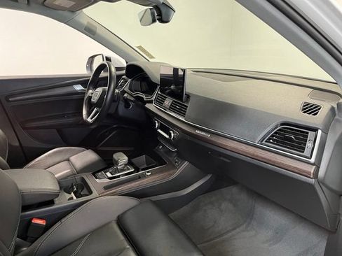 Used 2024 Audi Q5 2.0T Premium Plus AWD/4WD image 11