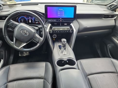 Certified 2024 Toyota Venza LE AWD/4WD image 17