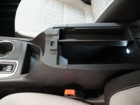 Used 2023 Chevrolet Equinox LS w/ LS Convenience Package image 19