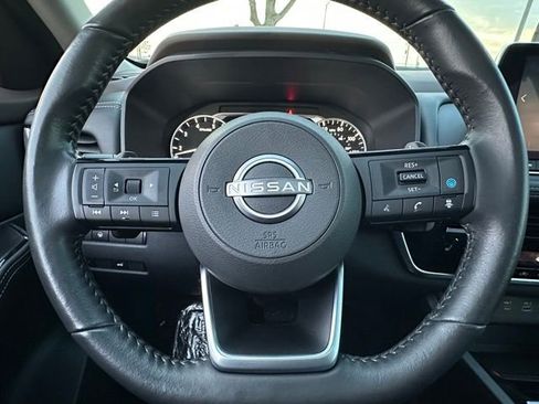 Certified 2022 Nissan Rogue SV w/ SV Premium Package image 41