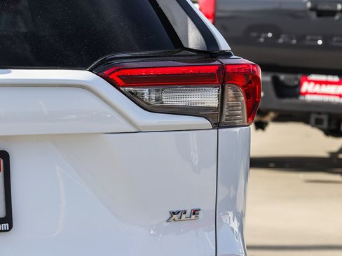 Used 2024 Toyota RAV4 XLE image 8