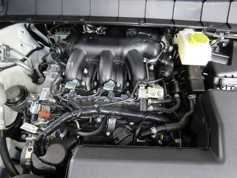 New 2026 Nissan Pathfinder Platinum image 10