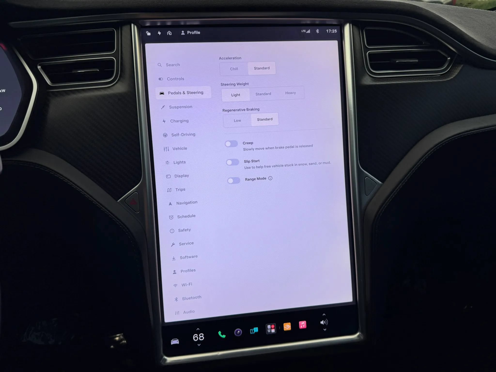 Used 2017 Tesla Model S 75D AWD/4WD image 39