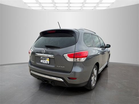Used 2016 Nissan Pathfinder Platinum w/ Cargo Package image 9
