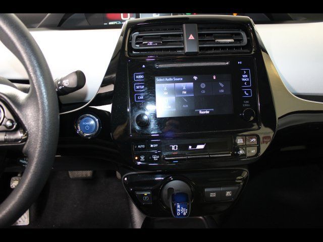 Used 2019 Toyota Prius LE FWD image 22