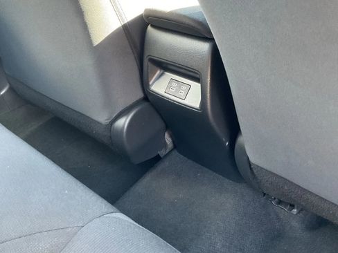 Used 2024 Toyota Corolla LE image 37