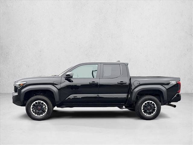 Used 2024 Toyota Tacoma TRD Off-Road AWD/4WD image 8