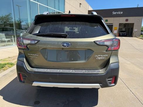 Used 2021 Subaru Outback Touring w/ Popular Package #2 AWD/4WD image 7