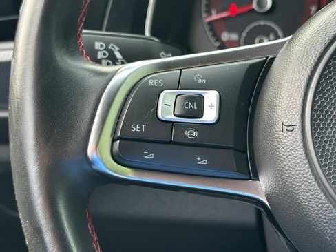 Used 2019 Volkswagen Jetta GLI FWD image 31