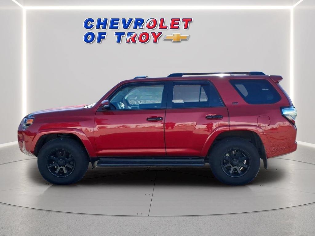Used 2019 Toyota 4Runner SR5 Premium AWD/4WD image 4