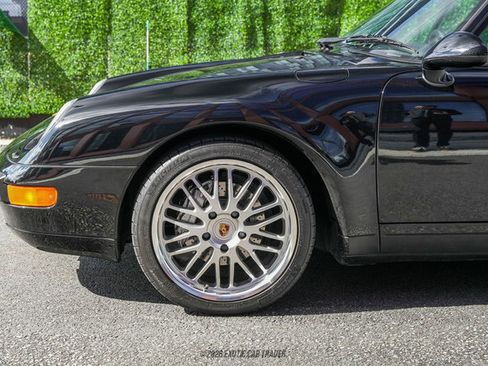 Used 1997 Porsche 911 Carrera 4 image 4