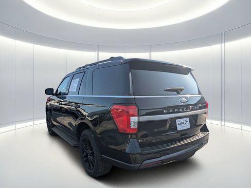 Used 2024 Ford Expedition XLT AWD/4WD image 6