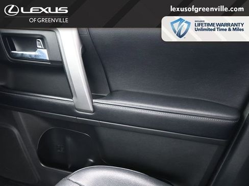 Used 2020 Toyota 4Runner Limited image 20