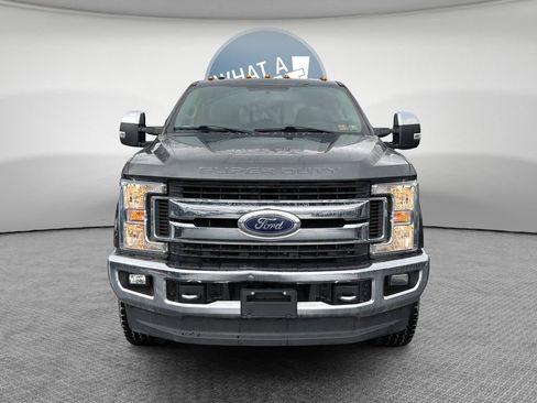 Used 2019 Ford F350 XLT w/ XLT Premium Package image 9