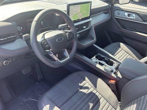 New 2026 Ford Explorer ST-Line w/ ST-Line Street Pack RWD image 15