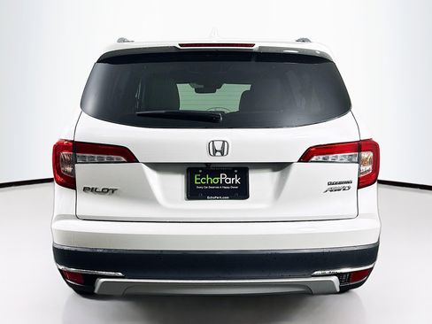 Used 2022 Honda Pilot Touring image 7