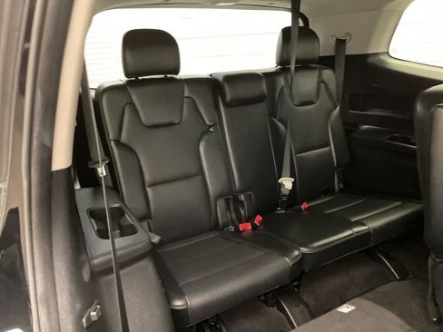 Used 2023 Kia Telluride S AWD/4WD image 30