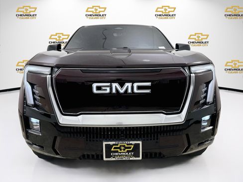 Used 2025 GMC Sierra EV Denali AWD/4WD image 2