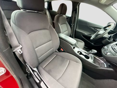 Used 2024 Chevrolet Malibu LT FWD image 25