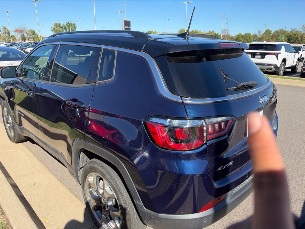 Used 2021 Jeep Compass Limited w/ Elite Interior Group AWD/4WD image 5