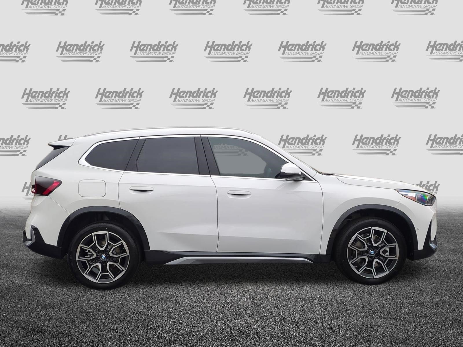 Certified 2026 BMW X1 xDrive28i w/ Technology Package AWD/4WD image 11
