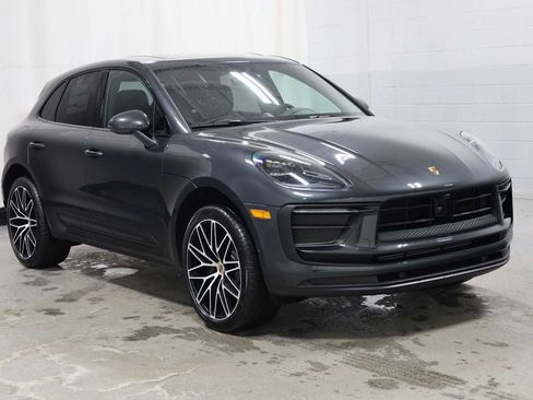 New 2026 Porsche Macan AWD/4WD image 13