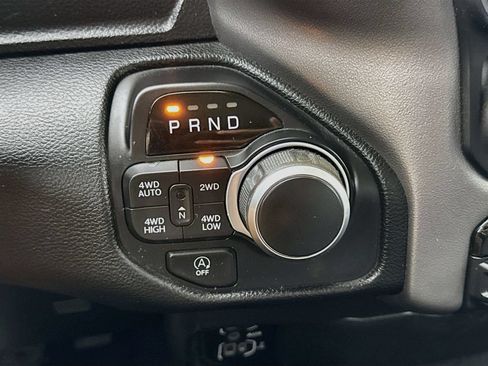 Used 2019 RAM 1500 Big Horn AWD/4WD image 19