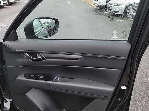 New 2025 MAZDA CX-5 AWD 2.5 S w/ Preferred Package image 8