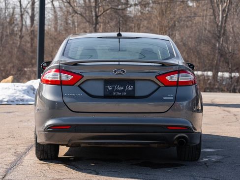 Used 2013 Ford Fusion SE image 6