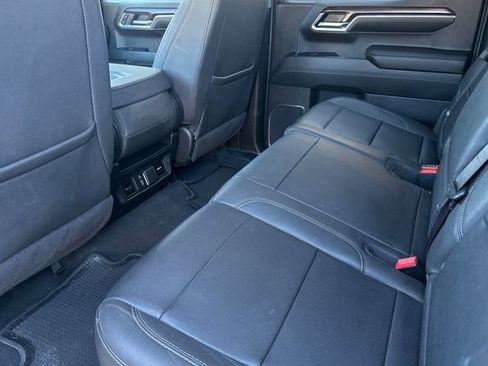 Used 2024 GMC Sierra 1500 SLT AWD/4WD image 13