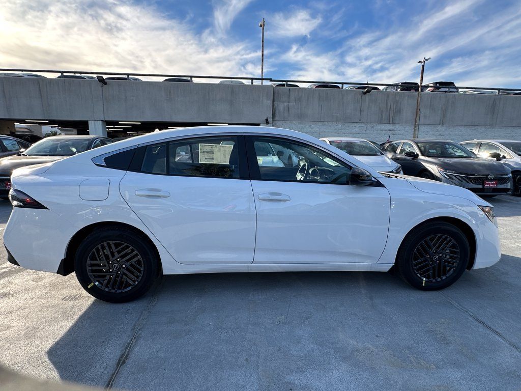 New 2027 Nissan Sentra SV FWD image 9